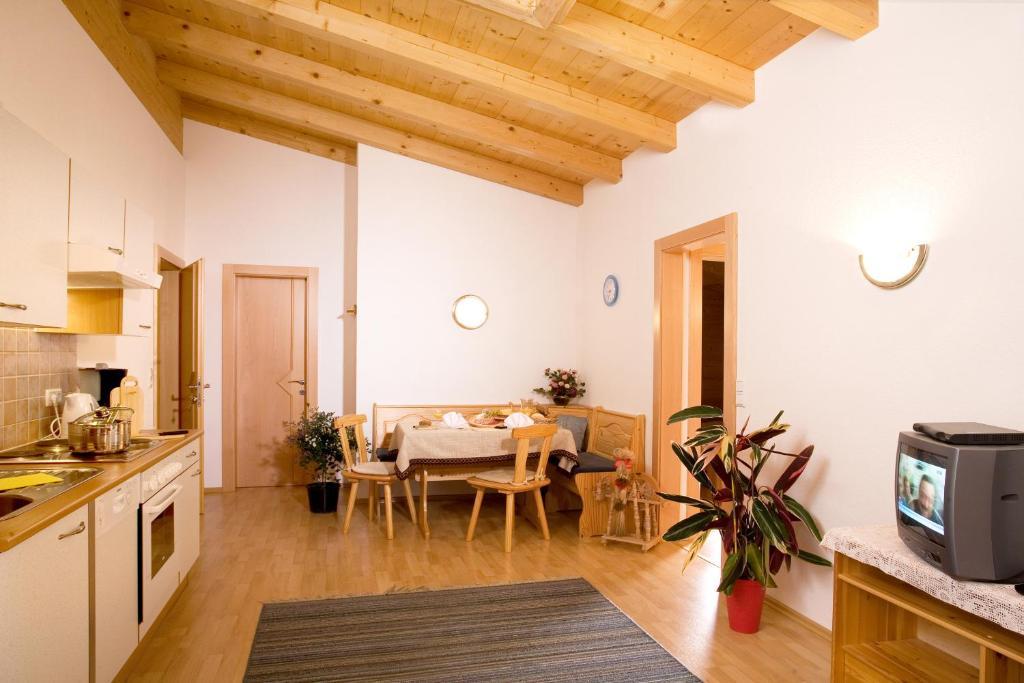 Haus Weidmannsheil Lägenhet Längenfeld Rum bild